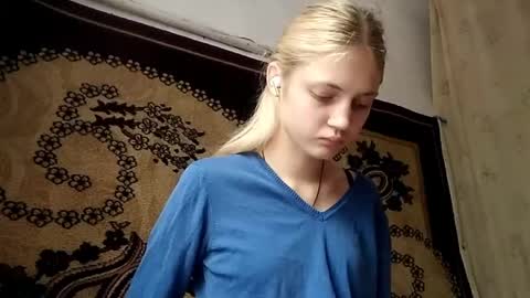 Snapshot of carissaalderson chatting on 05-02-26, 03:55 Kira online show from 05-02-26, 03:55