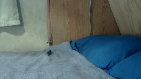 carleeswoman08 online show from 03-17-26, 01:25