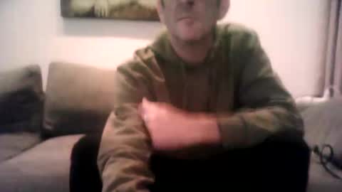 Snapshot of carlitito1 chatting on 05-05-26, 06:54 carlitito1 online show from 05-05-26, 06:54