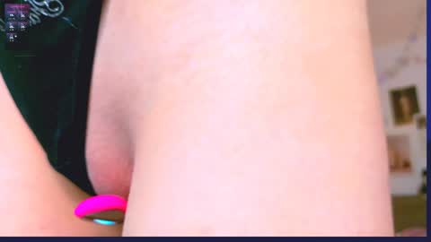 carmen__crybaby online show from 05-23-26, 09:08