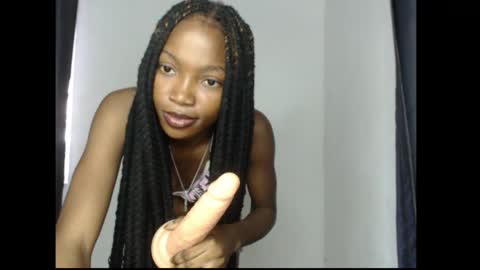 caroline online show from 03-27-26, 10:37