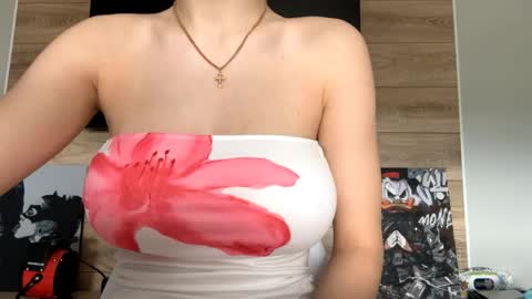Lisa online show from 05-27-26, 08:11