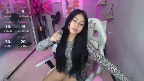CAROLINA.  online show from 03-16-26, 12:09