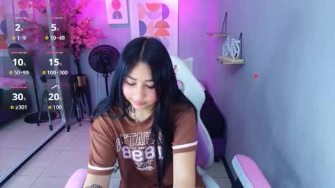 CAROLINA.  online show from 03-25-26, 01:17