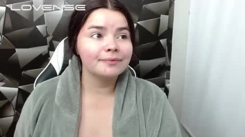 carolina online show from 08-01-26, 01:16