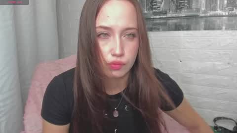 Snapshot of carolina_sky chatting on 07-10-26, 02:41 carolina_sky online show from 07-10-26, 02:41