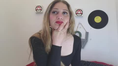 Carolina online show from 05-02-26, 03:17