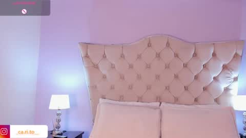 Caroline online show from 09-20-25, 07:48