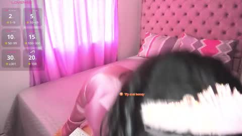 Caroline  online show from 03-12-26, 03:18