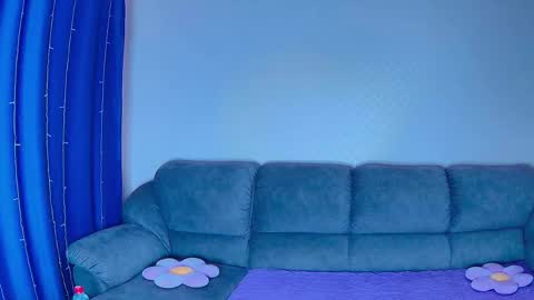 Snapshot of carrollnancy chatting on 04-21-26, 12:33 Nancy 3 online show from 04-21-26, 12:33