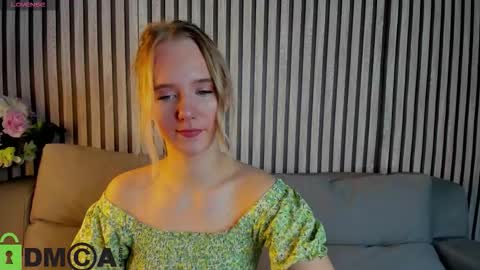 Casey sweeet online show from 10-21-25, 04:08