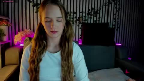 Casey sweeet online show from 02-11-26, 12:15