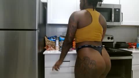 Casey online show from 02-27-25, 05:34