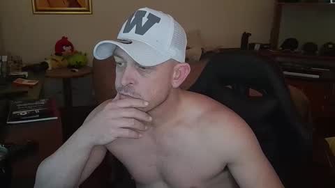 Cash Alpha Male online show from 09-11-25, 09:31