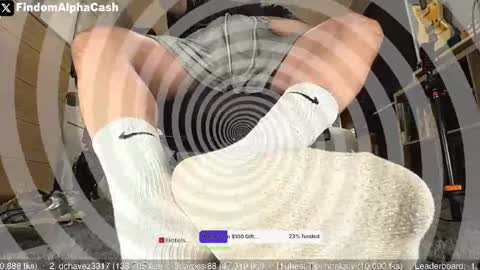 Snapshot of cashmastergrey chatting on 04-30-26, 04:08 Master Grey online show from 04-30-26, 04:08
