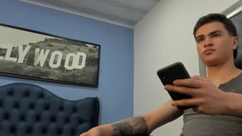 Snapshot of casper_white_ chatting on 09-21-25, 04:47 casper_white_ online show from 09-21-25, 04:47