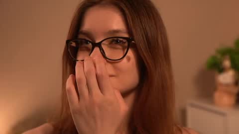 Cassie online show from 04-18-26, 04:00