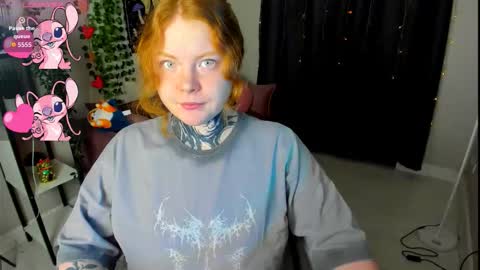 Snapshot of cassie_xkiss chatting on 02-15-26, 08:05 Cassie online show from 02-15-26, 08:05