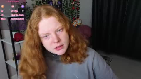 Snapshot of cassie_xkiss chatting on 03-20-26, 08:35 Cassie online show from 03-20-26, 08:35