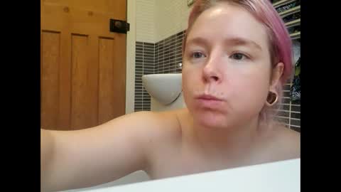 Cassie online show from 02-11-26, 09:03