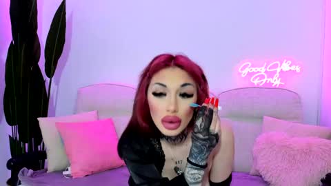 cassy_foxy online show from 05-12-26, 06:32