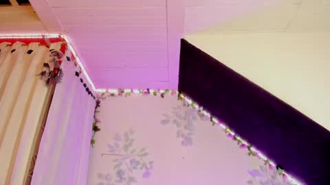 Cata green model independient online show from 01-19-25, 12:06