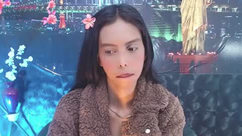Queen Catalella online show from 07-17-26, 03:46