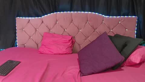 Snapshot of cataleya_divine chatting on 02-12-26, 12:11 Cata Prins online show from 02-12-26, 12:11