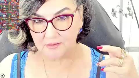 Snapshot of cataleya_mom_ chatting on 06-20-26, 02:03 cataleya online show from 06-20-26, 02:03