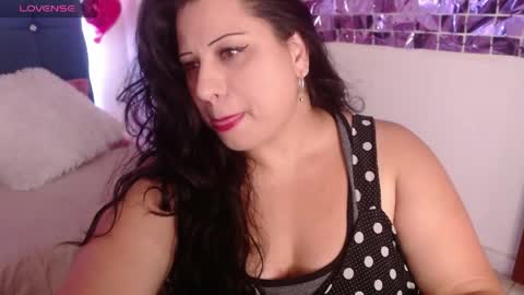 catalinajane1 online show from 04-11-26, 07:29