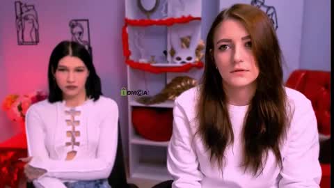 Snapshot of catherine_kitty chatting on 03-02-25, 10:03 Catherine online show from 03-02-25, 10:03