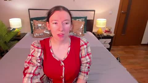 Catrin online show from 05-16-26, 06:54