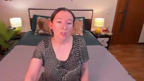 Catrin online show from 05-26-26, 03:13