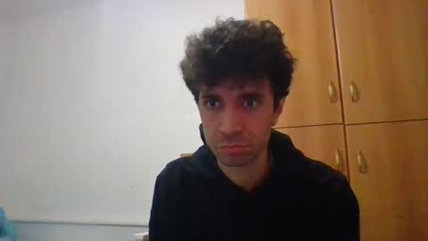 Snapshot of cazzone98italiano chatting on 11-27-25, 10:56 cazzone98italiano online show from 11-27-25, 10:56