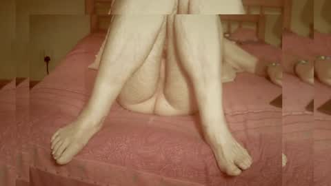 Snapshot of cd_susin chatting on 07-18-26, 01:32 cd_susin online show from 07-18-26, 01:32
