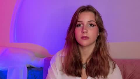 Lina  online show from 11-13-25, 07:02