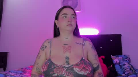 Celeste Y Pipe online show from 05-27-26, 07:00