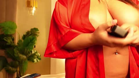 CelesteBailey online show from 02-01-26, 06:45