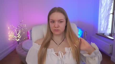 celestenoirr online show from 03-04-26, 07:36