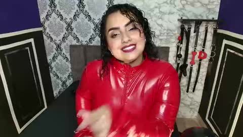       online show from 02-12-25, 01:41