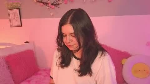 Hello guys my name is Sofi and Lizzie and  Vanessa online show from 03-26-26, 02:17