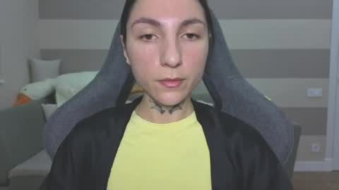 Kate online show from 06-04-26, 06:19