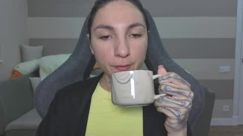 Kate online show from 06-05-26, 05:25