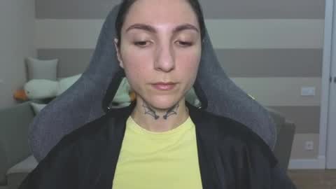 Kate online show from 06-18-26, 09:14