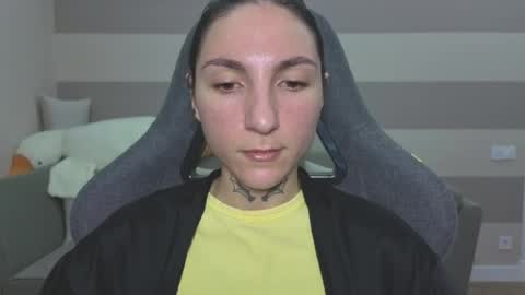 Kate online show from 07-16-26, 06:19