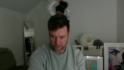 Snapshot of chacar123 chatting on 04-04-26, 12:09 2Play and play2 online show from 04-04-26, 12:09