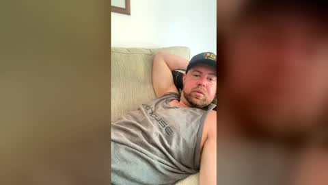 Snapshot of chad25old chatting on 05-18-26, 06:36 chad25old online show from 05-18-26, 06:36