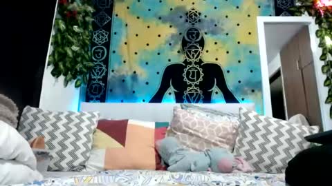 Snapshot of chaneel_ chatting on 07-11-26, 04:04 Chanel M. online show from 07-11-26, 04:04