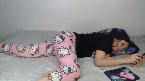 Snapshot of chanelsexyy chatting on 12-12-24, 02:26 Viviana 3 online show from 12-12-24, 02:26