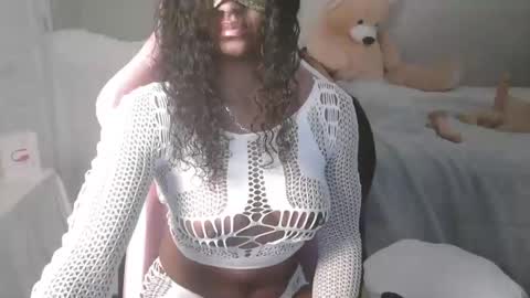 Savana online show from 04-11-26, 12:15